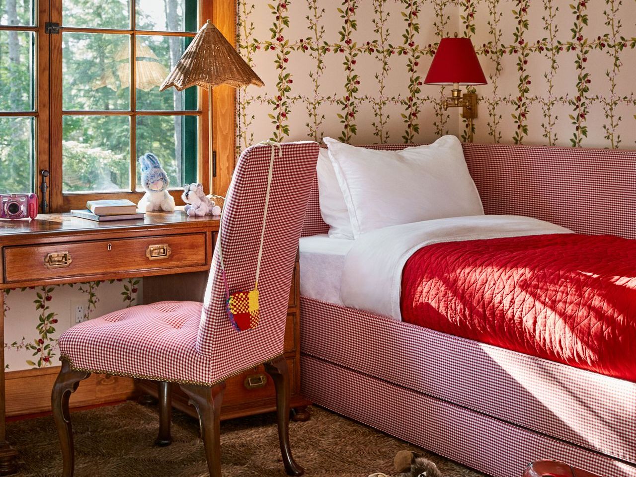 The Best Trundle Beds Are a Modern Twist on the Old-Timey Classic